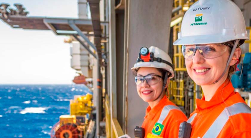 Petrobras abre concurso com 373 vagas e remuneração inicial de R$ 5.563,90