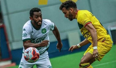 Brusque vence a Chapecoense e sai na frente na semifinal do Catarinense