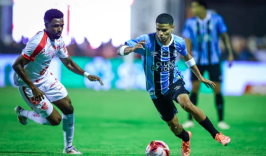 Grêmio vence o Guarany de Bagé e garante classificação antecipada à próxima fase do Gauchão
