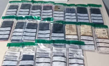 ROCAM prende homem por tráfico de drogas e apreende celulares, dinheiro e entorpecentes