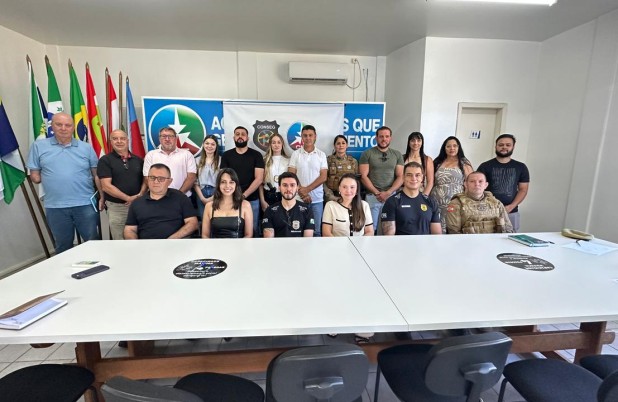 Delegado e novos agentes da Polícia Civil é apresentado durante reunião do CONSEG