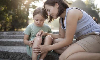 Pediatras dão dicas de como evitar quedas de crianças