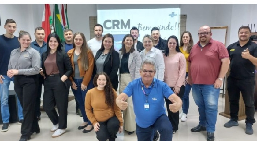 ASCOAGRIN E P.A. SEBRAE realizam palestra "Como fidelizar seus clientes"