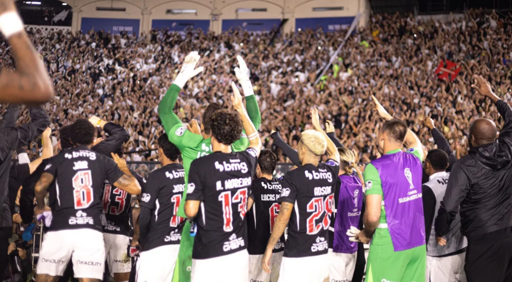 Vasco vence o Santa Fe e avança à semifinal da Sul-Americana