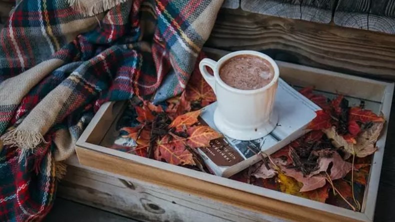 Menina alérgica morre após beber chocolate quente; entenda o caso