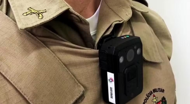 Justiça suspende prazo para retomada das câmeras corporais da Polícia Militar