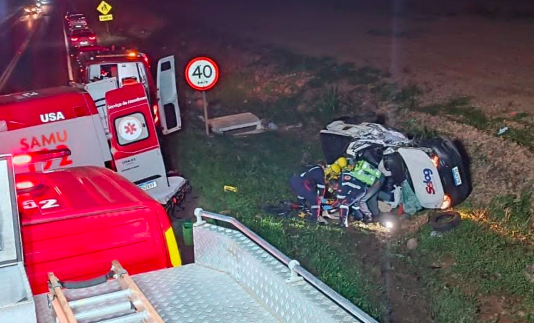 Motorista é socorrido em parada cardiorrespiratória após acidente na BR-282