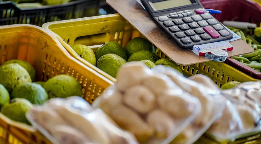 Inflação sobe 0,44% puxada pela alta nos preços da energia e alimentação