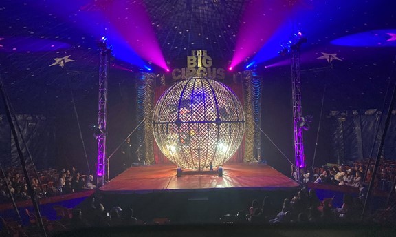 The Big Circus estreia hoje pela primeira vez