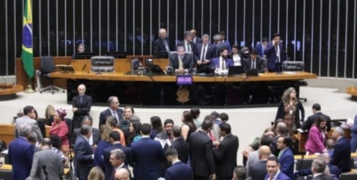 Câmara dos Deputados derruba volta do DPVAT sete meses após seguro ser recriado