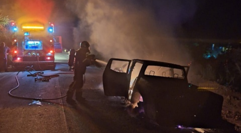 Incêndio destrói caminhonete em São José do Cedro