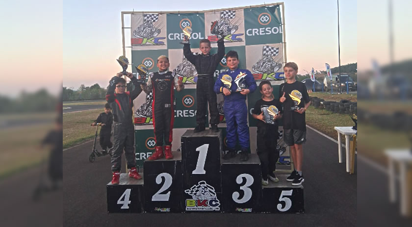 Piloto mirim de São Miguel do Oeste conquista duas vitórias no Campeonato Beltronense de Kart