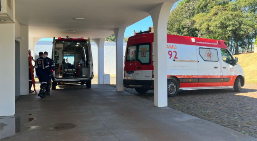 Briga de casal termina com os dois feridos por golpes de faca
