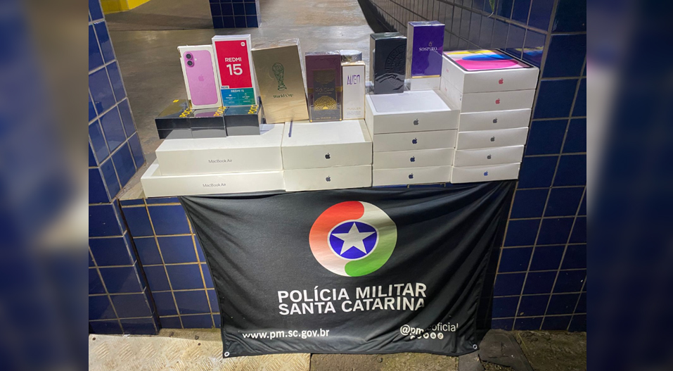 Polícia apreende mercadorias ilegais avaliadas em R$ 26 mil durante abordagem