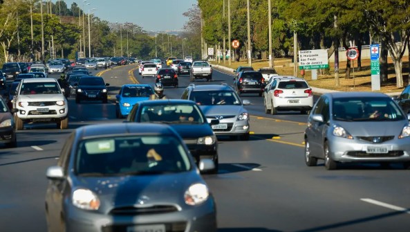 Campanha Maio Amarelo convida motoristas a desacelerarem nas rodovias