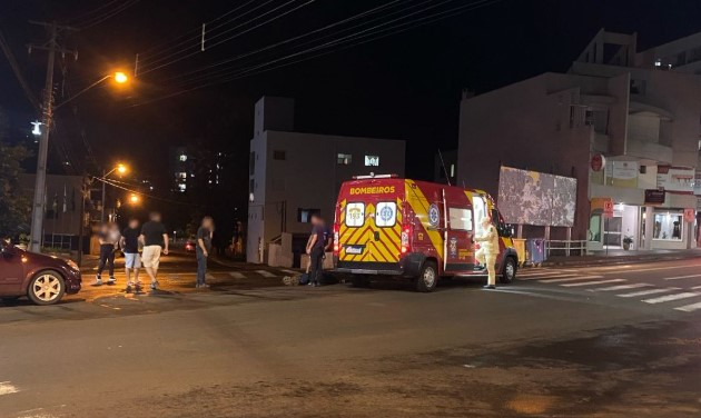 Colisão entre carro e bicicleta deixa homem ferido