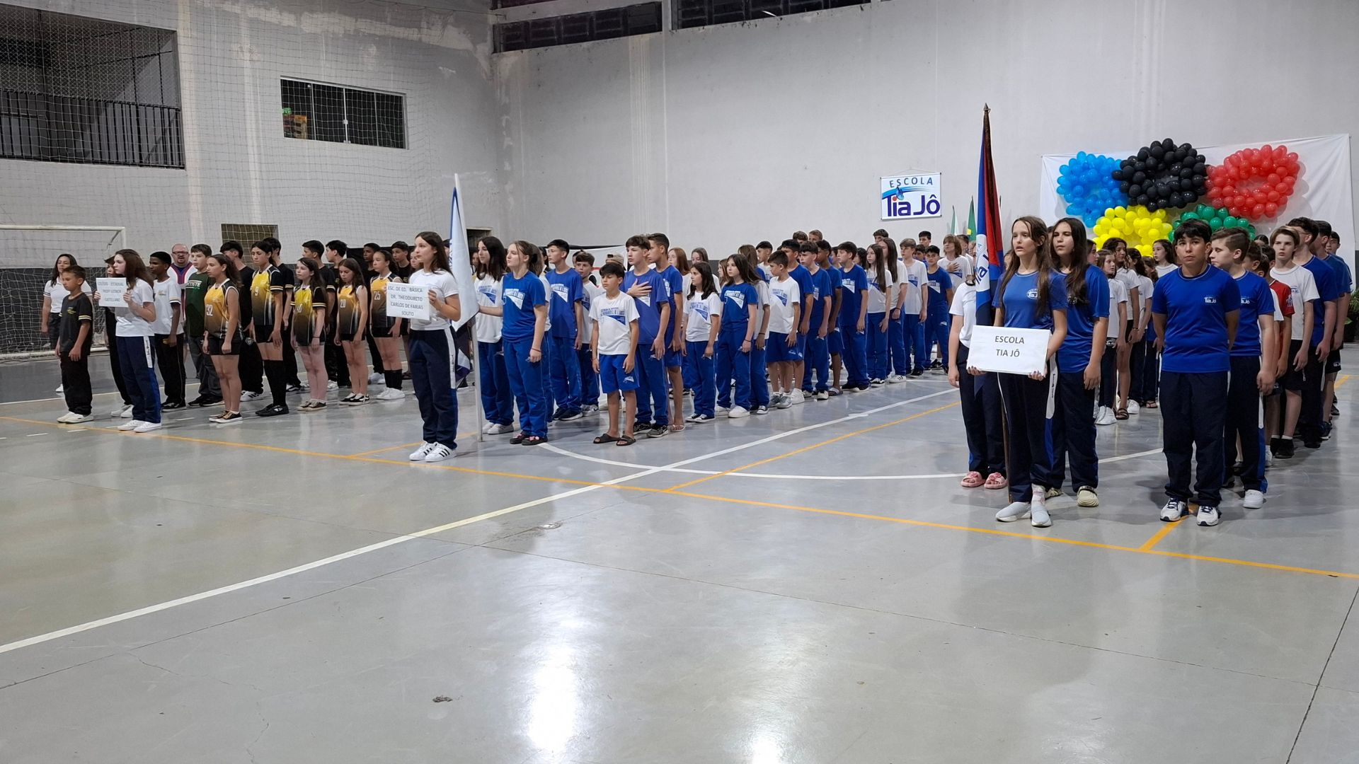 Abertura da 8ª Olimpíada Escolar emociona o público e promete semana de grande competições