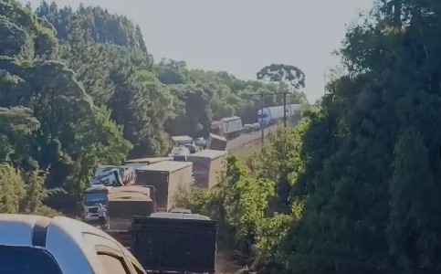 Desvio da BR-153 gera caos aos motoristas e DNIT anuncia rota