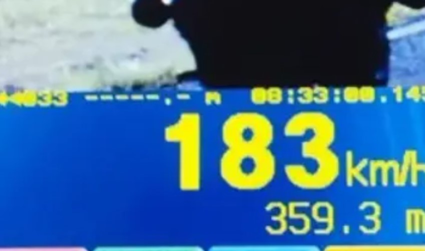 Trânsito Motociclista é flagrado a 183 km/h durante fiscalização da PRF no feriado de Corpus Christi