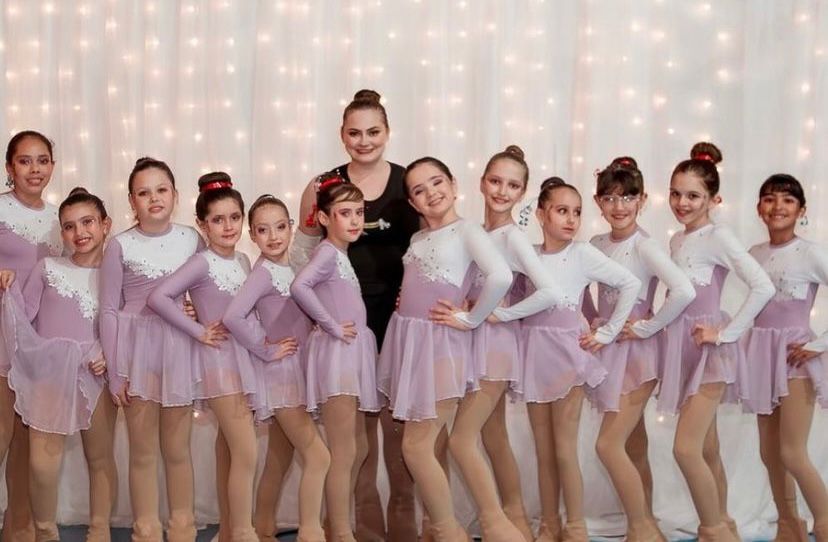 Espetáculo de Patinação Artística reúne talentos regionais neste sábado
