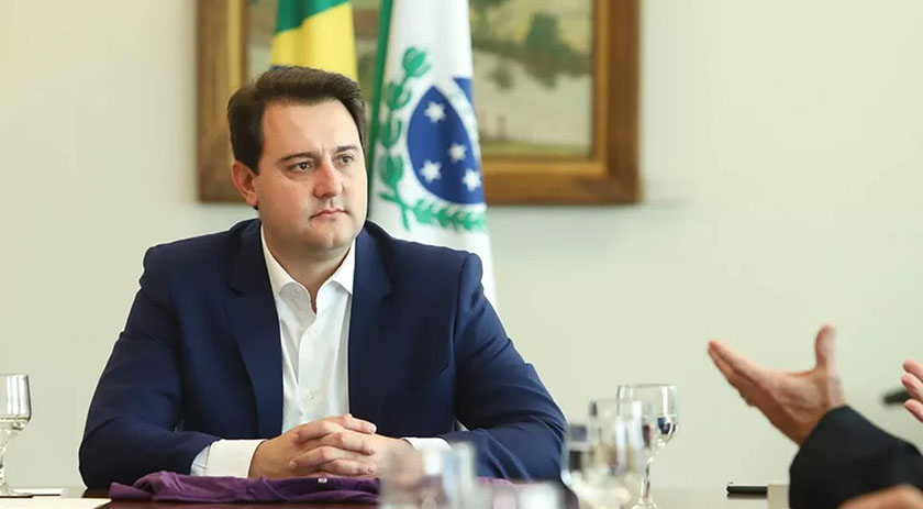 Ratinho Junior (PSD) é reeleito governador do Paraná no 1º turno