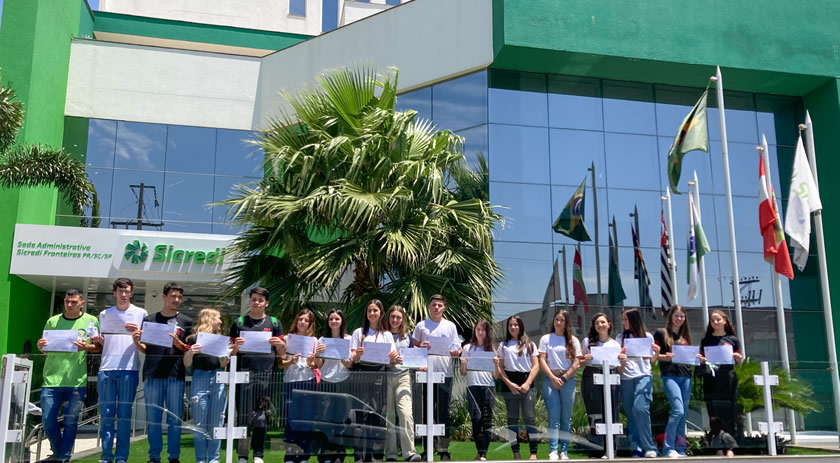 Sicredi Fronteiras forma segunda turma de jovens no curso de Cooperativismo de Crédito
