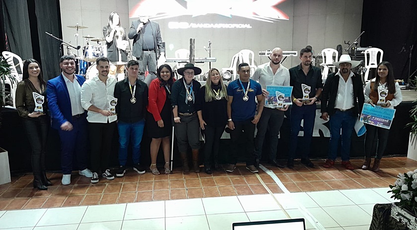 Festerê inicia com grande final municipal realizada na quinta-feira (13). Etapa nacional começa na noite de sexta-feira (14)