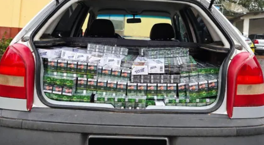 Veículo carregado com 750 pacotes de cigarros é apreendido na PR-182