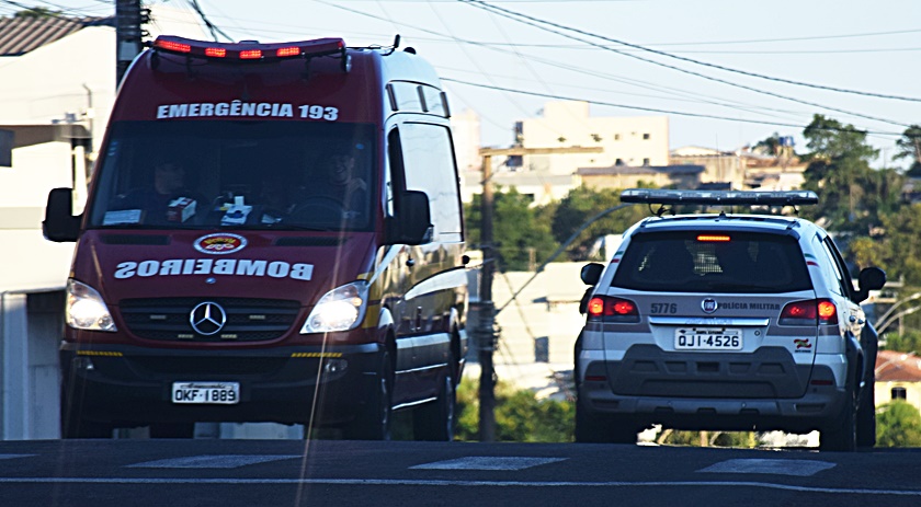 Após briga, dois vão para o hospital e um é preso pela PM