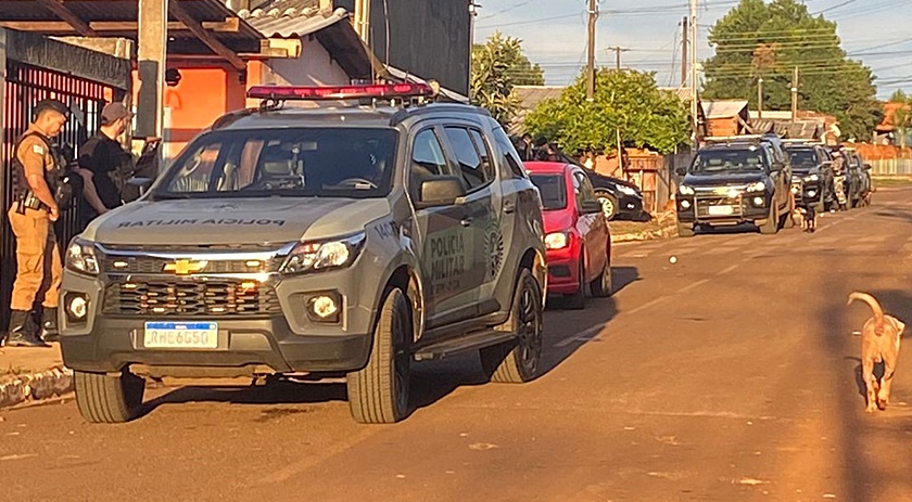 Forças de segurança deflagram megaoperação contra organização criminosa em Quedas do Iguaçu