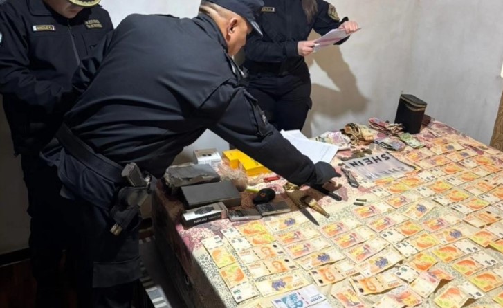 Polícia desmantela ponto de tráfico com cocaína avaliada em 20 milhões de pesos