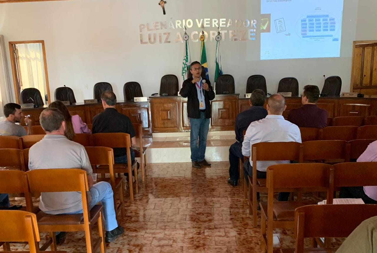 Prefeito em Exercício participa de reunião do CIFRA