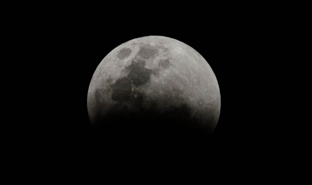Primeira 'grande paralisação lunar' em 18 anos começa hoje; saiba como assistir