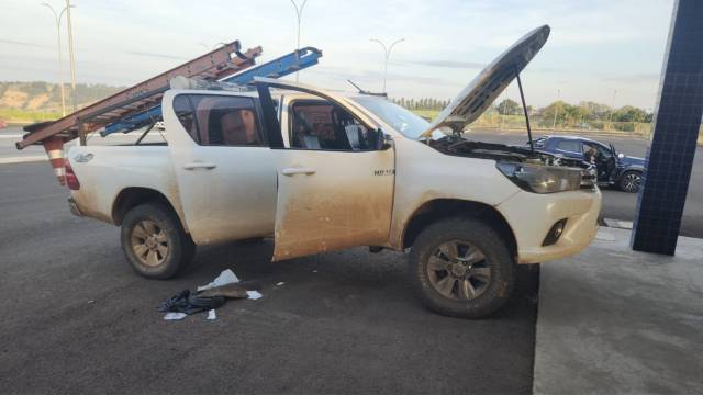 PRF apreende Hilux roubada com sinais adulterados na BR-163