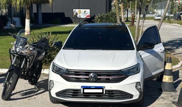 Casal dono de casa de prostituição e mais quatro são presos por lavar R$ 500 milhões em SC