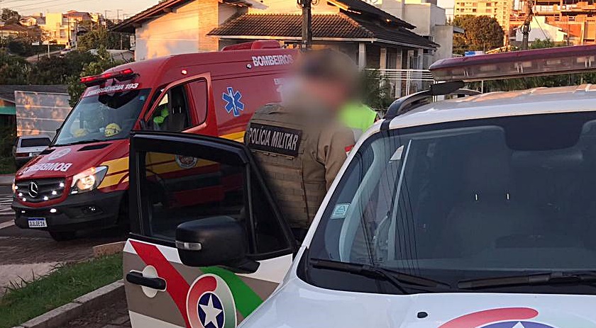 Homem é socorrido pelos Bombeiros após ser agredido na cabeça em São Miguel do Oeste