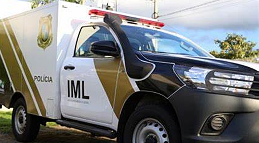 Jovem é morto a facadas. Companheira é detida suspeita de cometer o crime