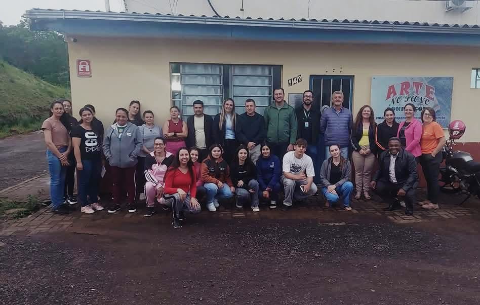 Parceria entre Prefeitura, SENAI e empresa Tiro Liro oferece qualificação profissional sem custo aos participantes