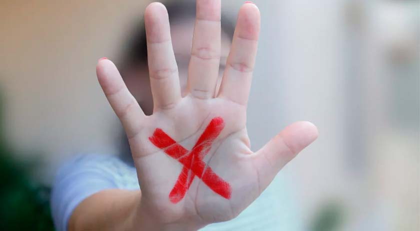 Brasil registra mais de 50 mil casos de violência contra mulher por dia em 2022