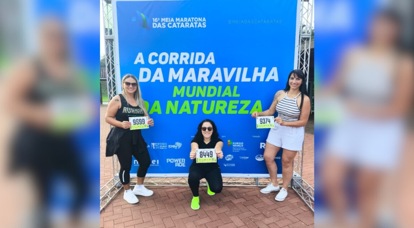 Atletas de Barracão e Dionísio Cerqueira participam da 16ª Meia Maratona das Cataratas