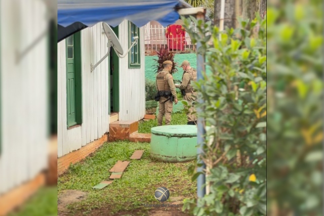 Homem agride companheira e enteado em curto espaço de tempo