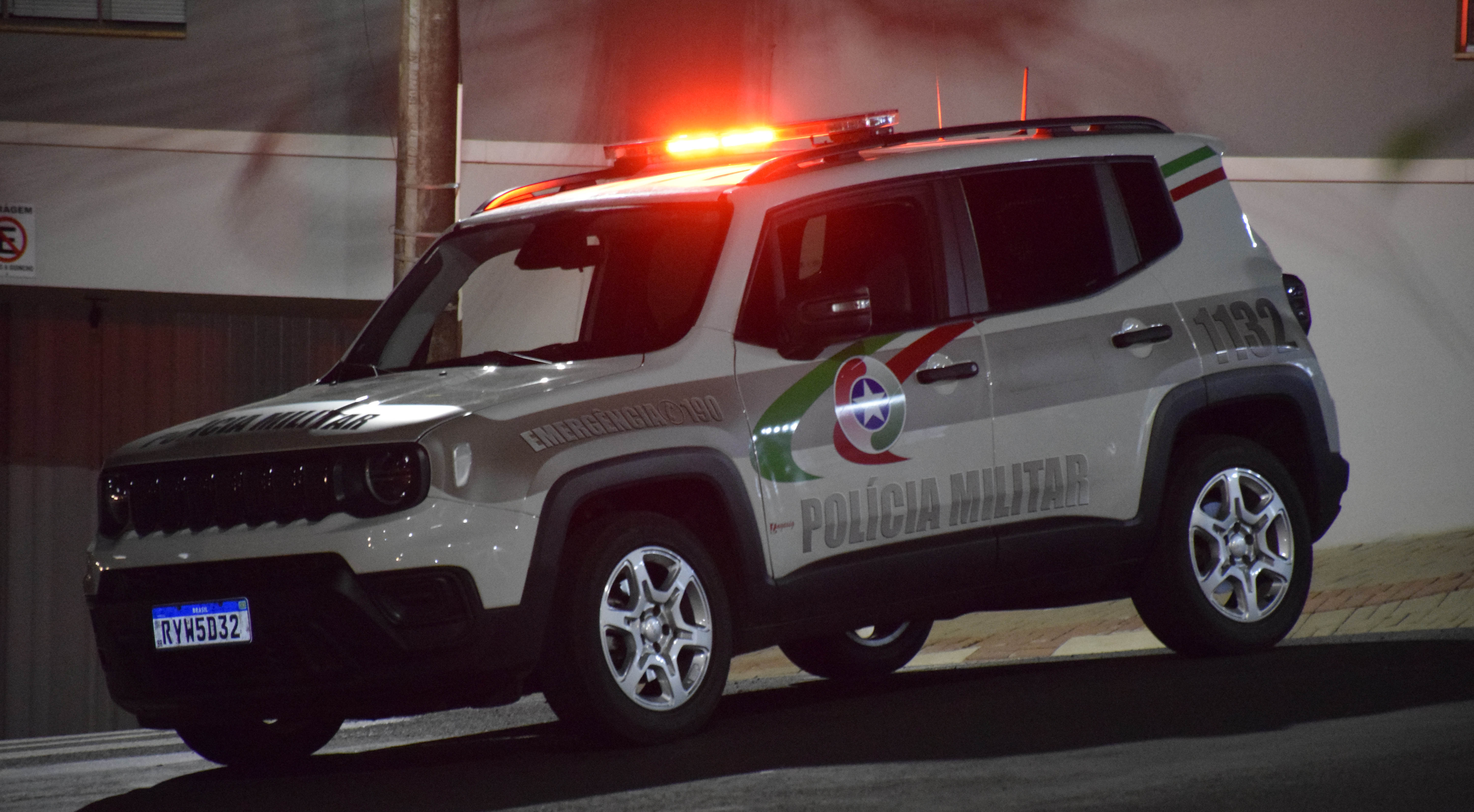 Homem é preso por violência doméstica após ameaças e tentativa de agressão