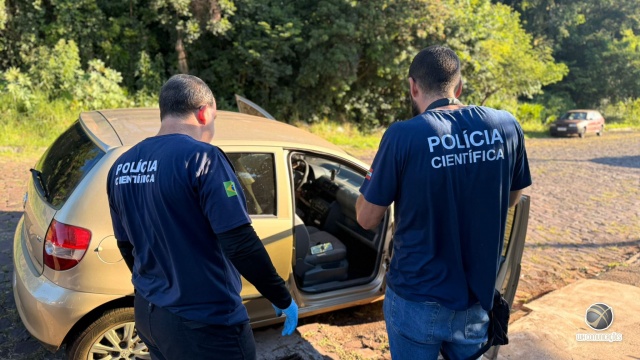 Veículo furtado é recuperado pela Polícia Militar no centro da cidade