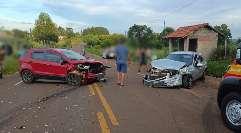 Duas pessoas ficam feridas em acidente de trânsito registrado no município de Barra Bonita