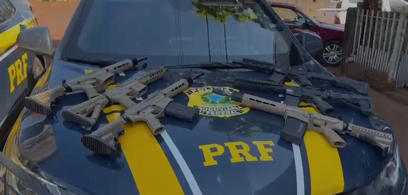 Polícia Rodoviária Federal apreende grande carregamento de maconha e um arsenal de armas em Toledo