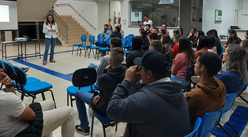 Unetri promove encontro para divulgação de resultados da Avaliação Institucional