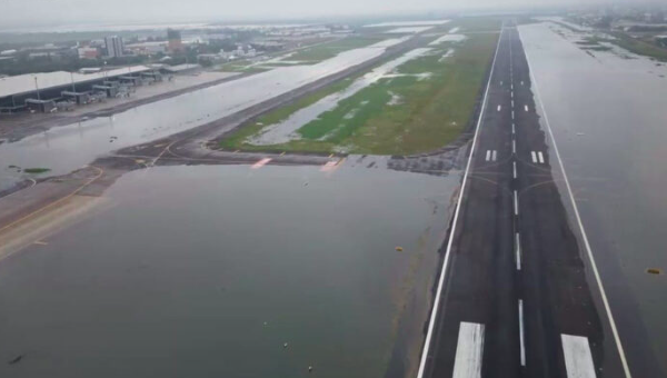 Aeroporto Salgado Filho, em Porto Alegre, deve ficar fechado até setembro