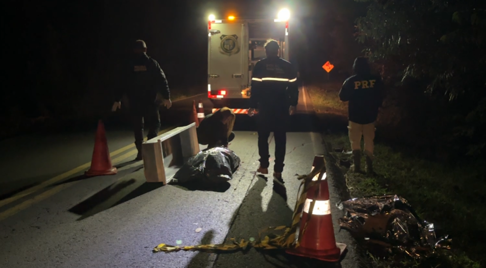 Homem morre atropelado na BR-163 e condutor foge do local