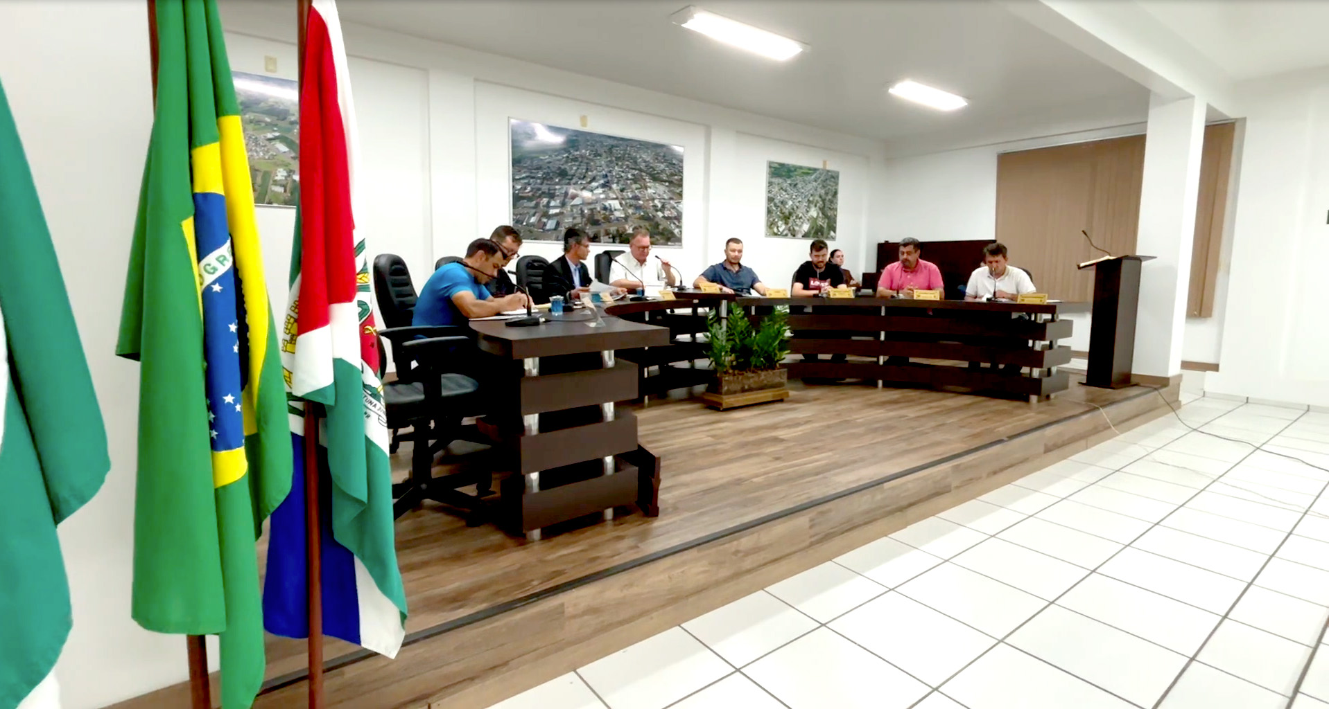 Câmara encerra sessão destacando investimentos e novos recursos