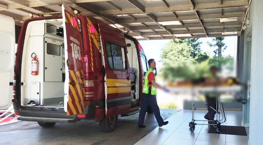 Homem fica ferido em queda de motocicleta na Linha Sede Peperi